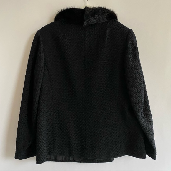 Stunning Women’s 1950’s Large Wool ButtonUp Jacket - Picture 3 of 8